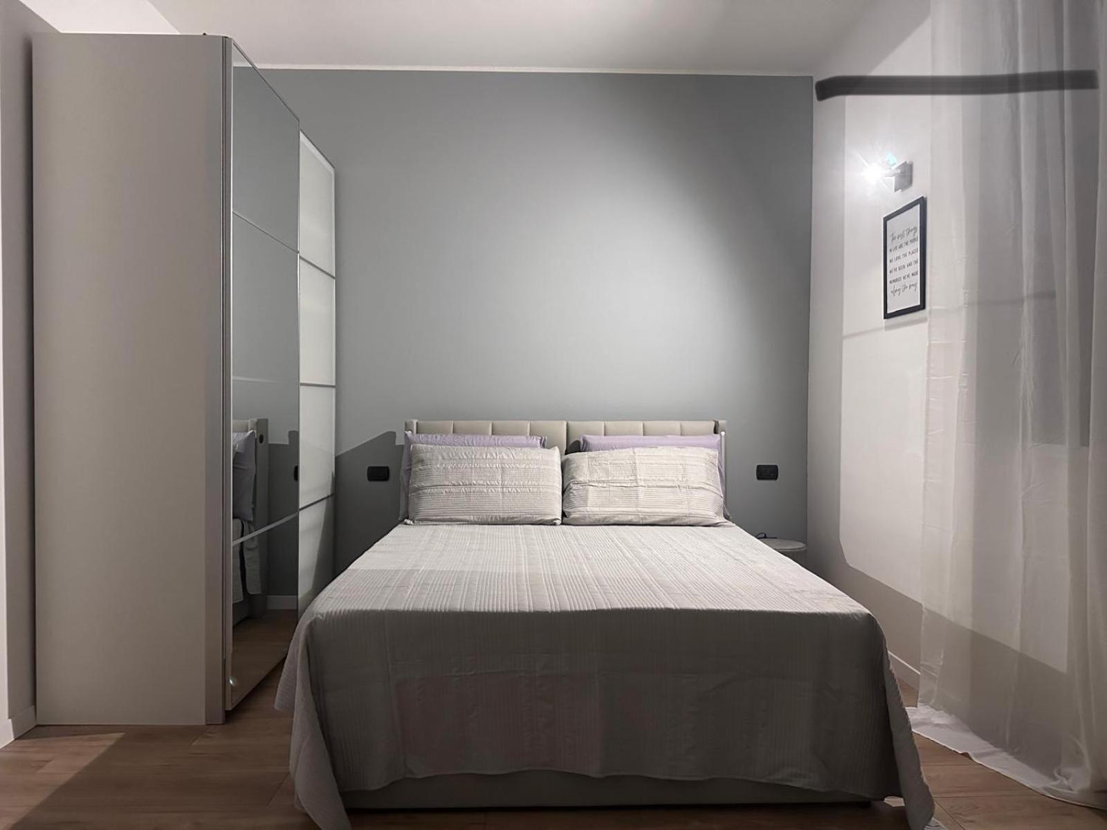Aparthotel Monolocale Ovidio Milán Exteriér fotografie
